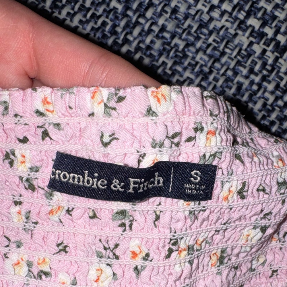 Abercrombie & Fitch Light Pink Floral Tank Top - Picture 3 of 3